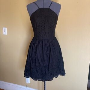 Abercrombie & Fitch form fitting flatter mini black dress
